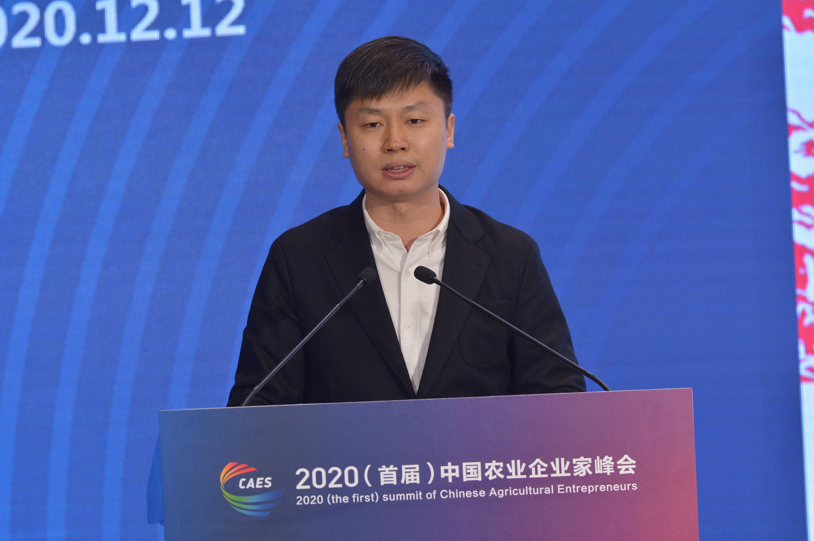 山东纽澜地何牛食品有限公司总经理杜斌发言
