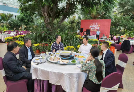 湖北麻城市长拼多多直播间推介菊花，新电商助力麻城菊花产业链延伸1137.png