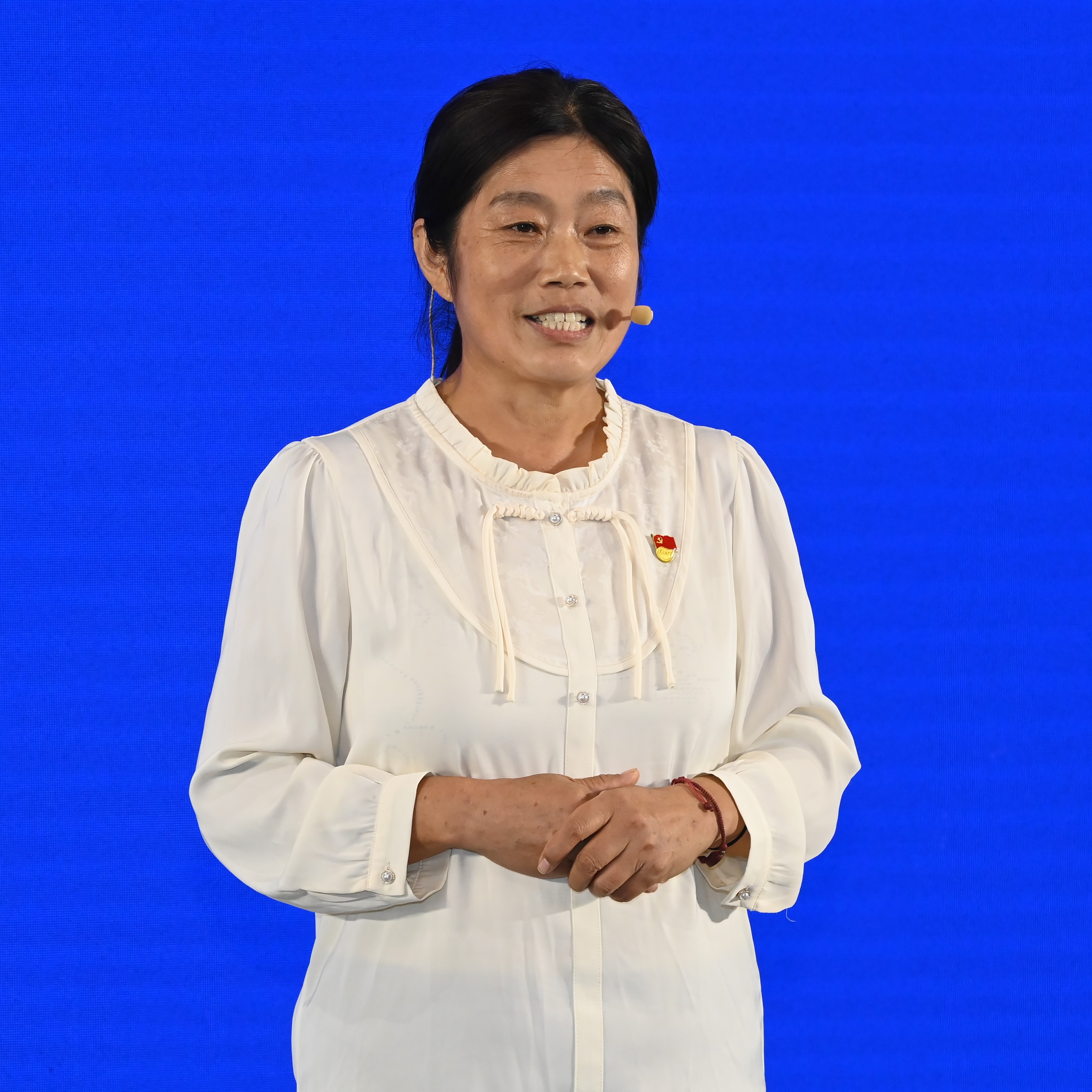 高俊英：22年情洒万亩山楂林